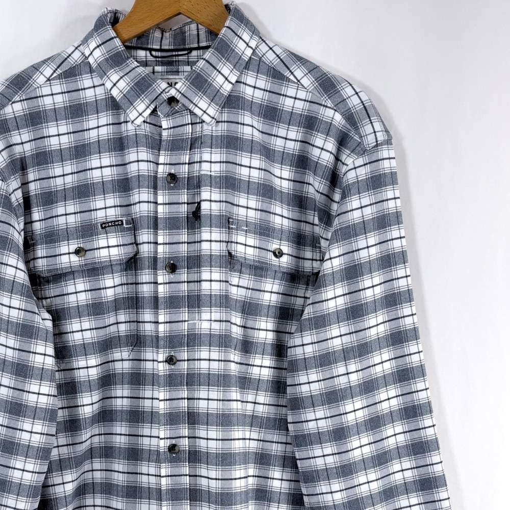 Poncho Outdoors Shirt Gray White Plaid Magnetic Pockets Mens XL Slim Fit